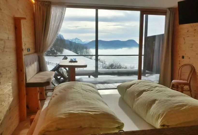 ベッドアンドブレックファースト Albergo Gasthof Zur Krone