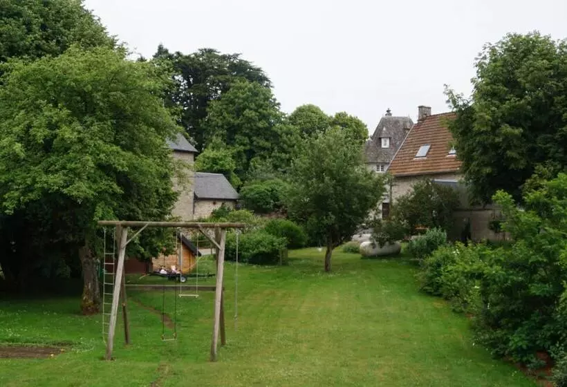 Aamiaismajoitus (B&B) Gîte De 15 Places En Chambre De 2, 4, 5 Personnes