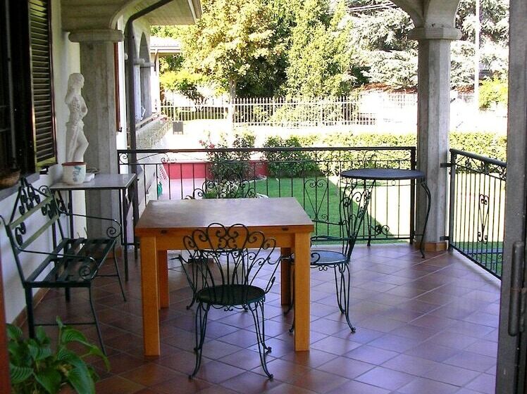 민박 Villa Romaniani