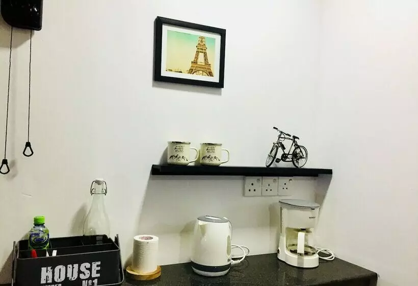 ホテル Area 4 Eco Cubes