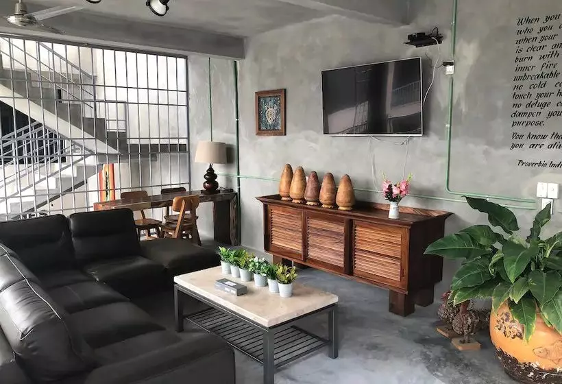 هتل Casa Conicarit