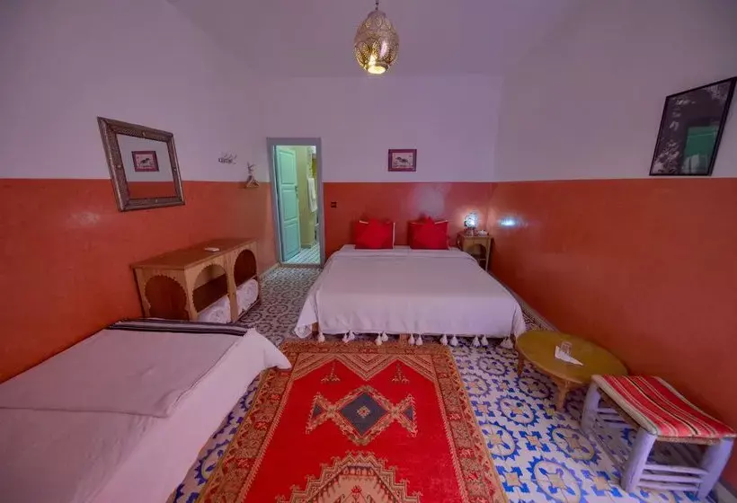 ホテル Dar Farhana