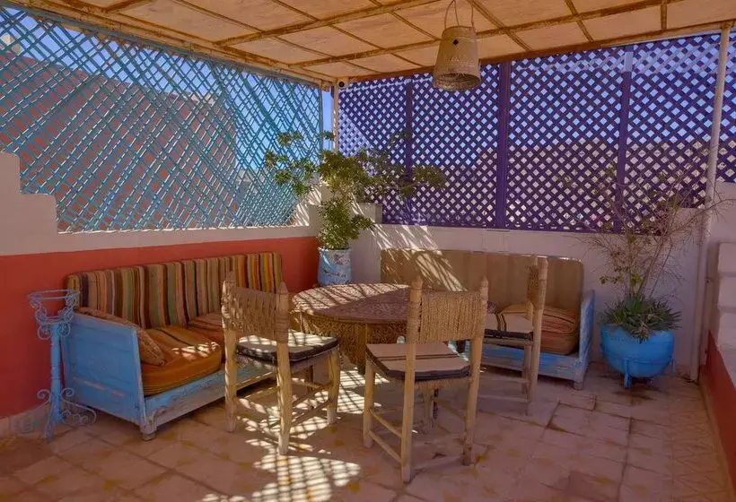 ホテル Dar Farhana