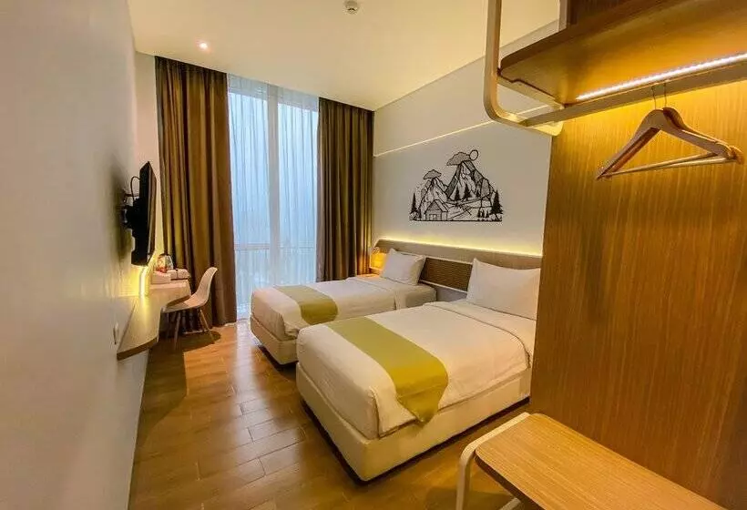 Facade Hotel By Azana