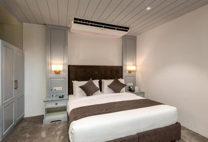 هتل Grand Boulevard