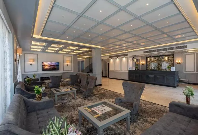 ホテル Grand Boulevard