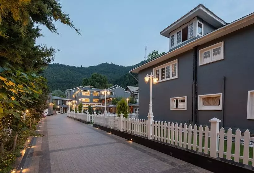 ホテル Grand Boulevard