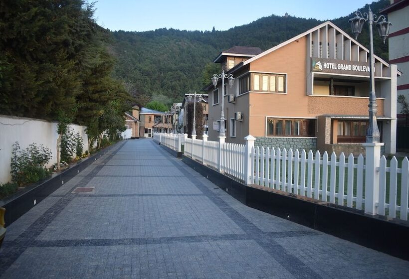 هتل Grand Boulevard