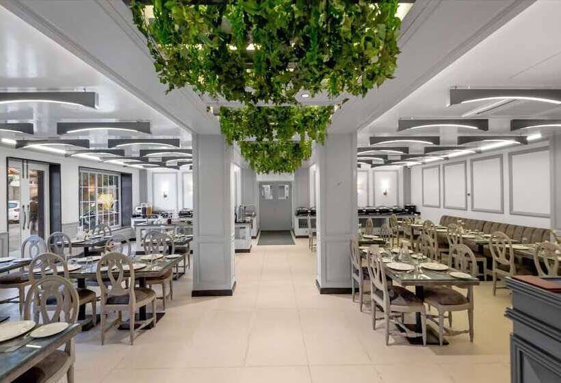 هتل Grand Boulevard