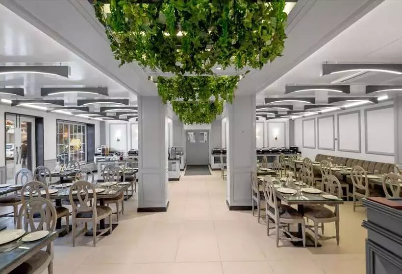 ホテル Grand Boulevard