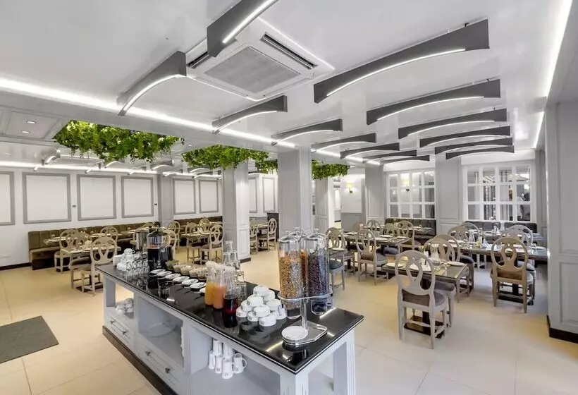 ホテル Grand Boulevard