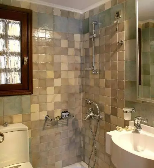 ホテル On The Rocks