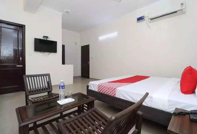 ホテル Ra Vista By Oyo Rooms