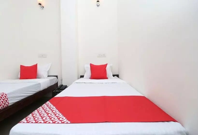 ホテル Ra Vista By Oyo Rooms