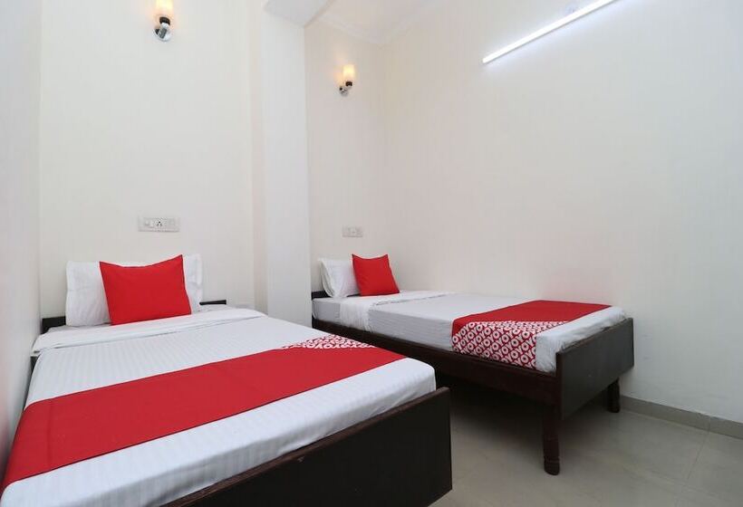 בית מלון כפרי Ra Vista By Oyo Rooms