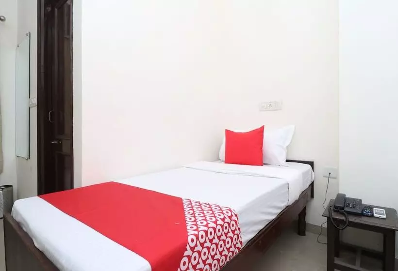 ホテル Ra Vista By Oyo Rooms