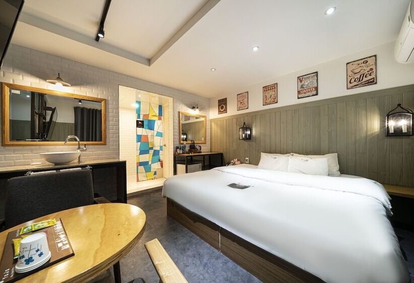 Hotel Yaja Guri Sutaek