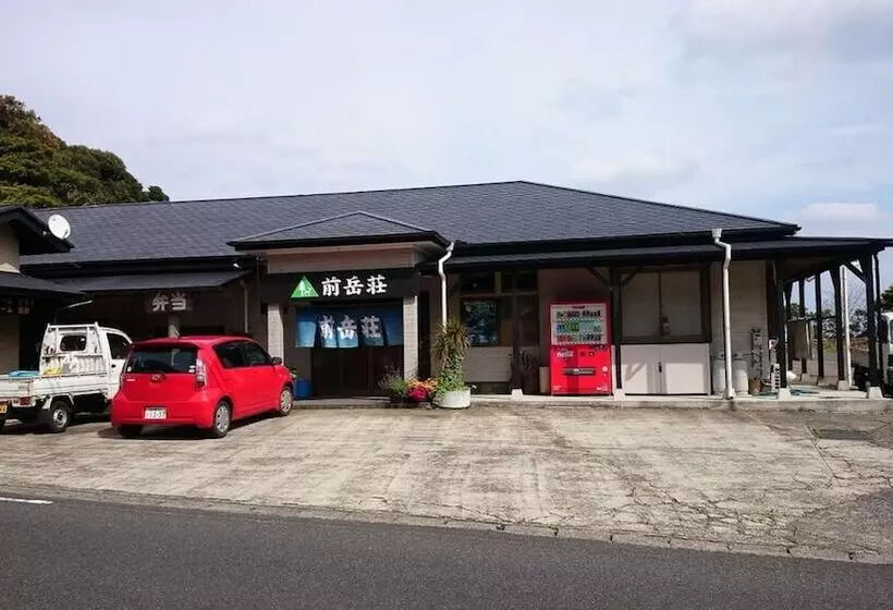 Minshuku Maetakeso   Hostel
