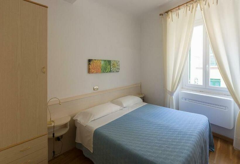 بنسيون Affittacamere Anna Michielini