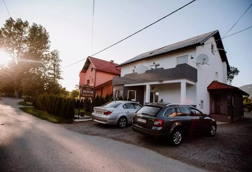 Majatalo House Karakas