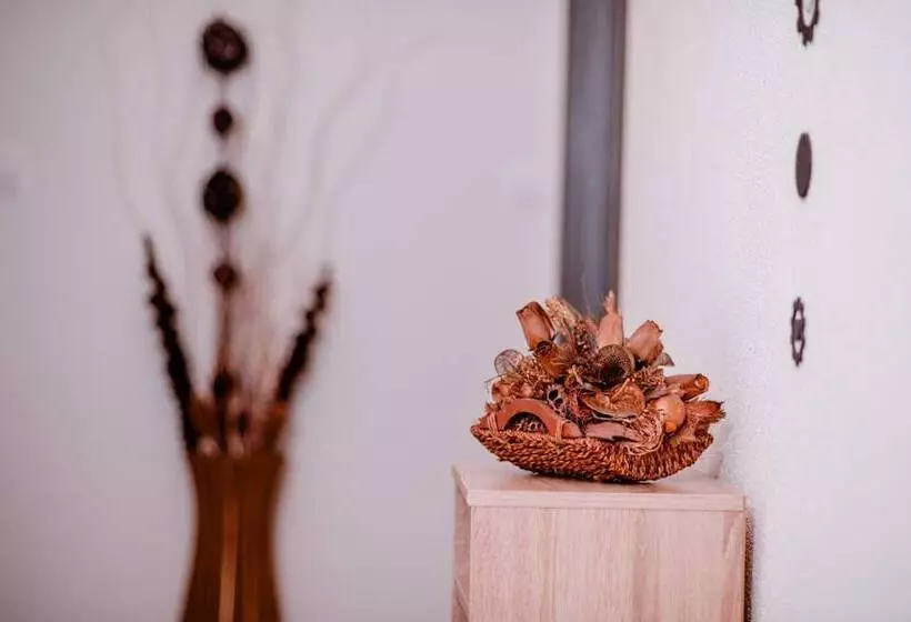 Majatalo House Karakas