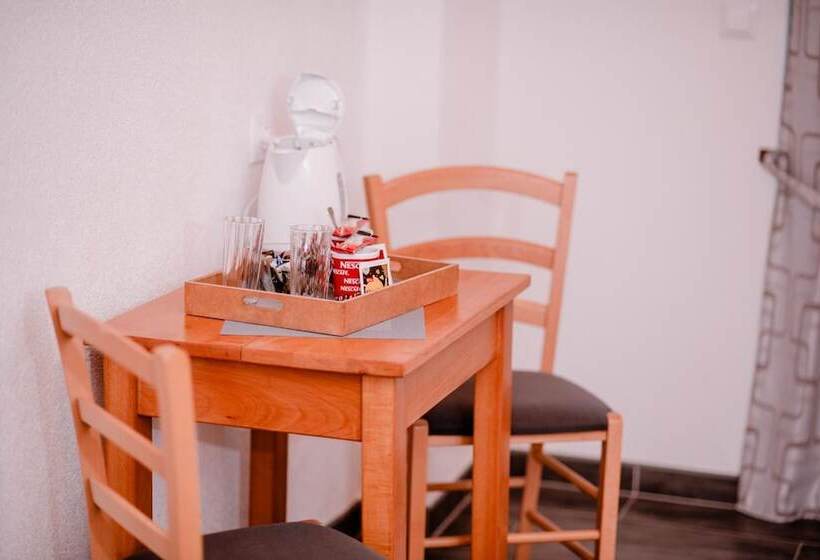 פנסיון House Karakas