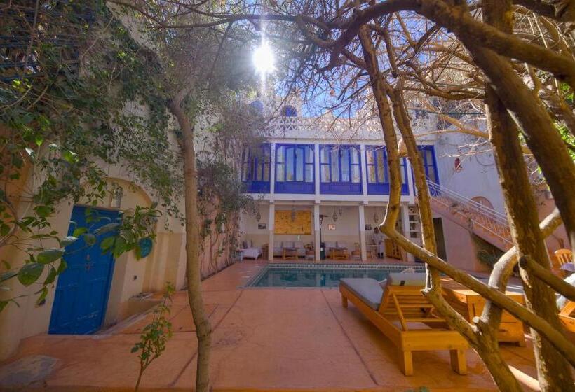 פנסיון Maison D Hôtes Dar Farhana