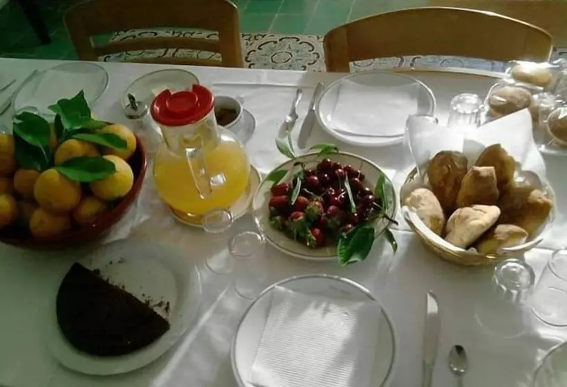 B&b Casa Museo Elio Romano