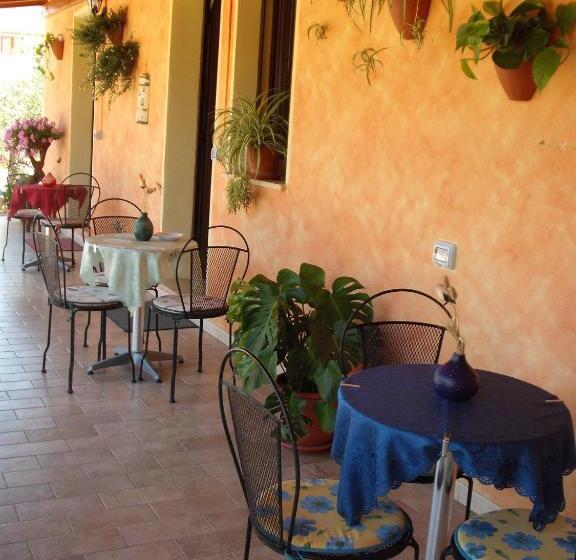 住宿加早餐  Domu De Palla