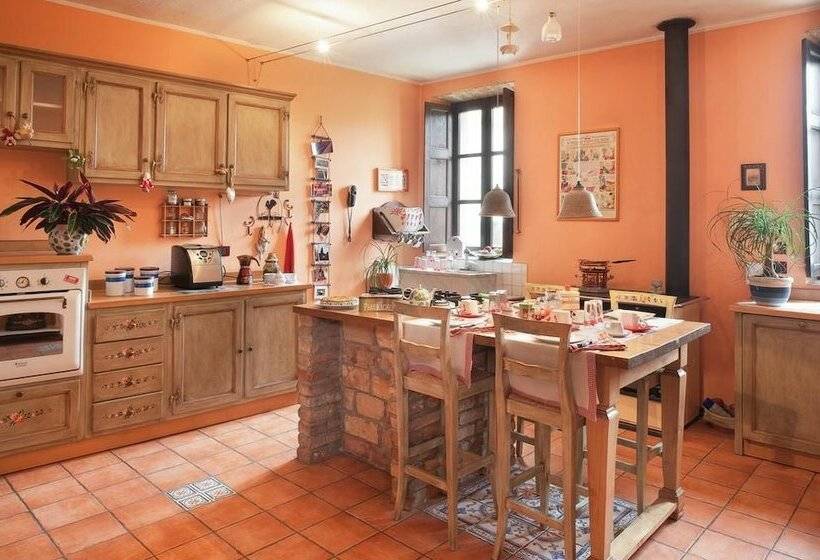 مبيت وإفطار La Dolce Vite