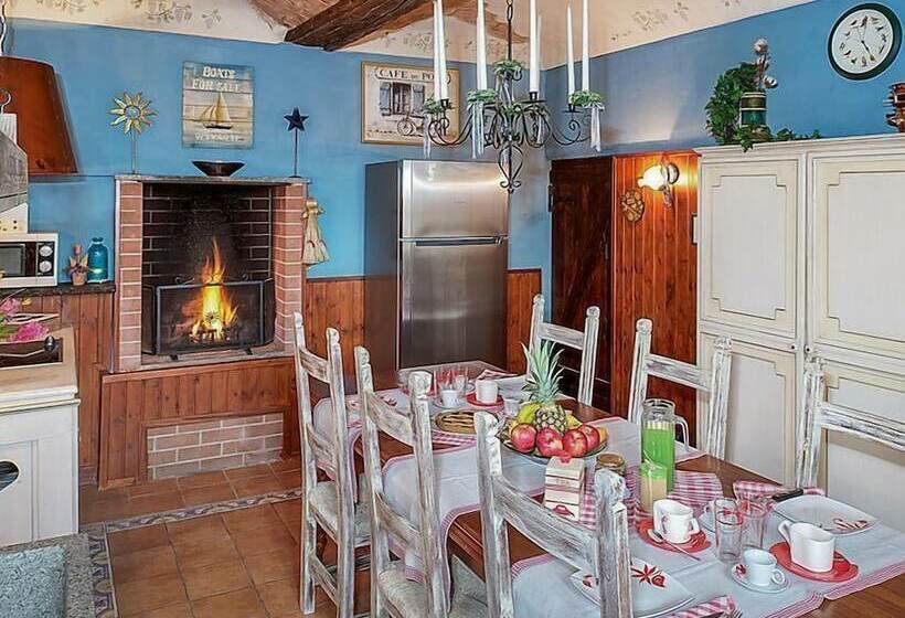 مبيت وإفطار La Dolce Vite