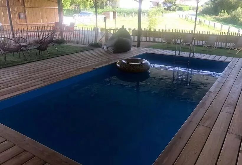 ベッドアンドブレックファースト Le Petit Monty