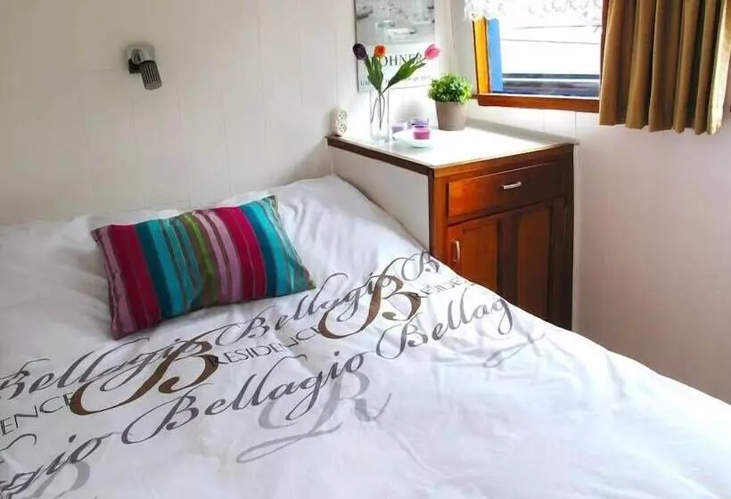 Boathotel Rotterdam Seven