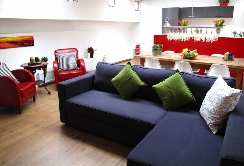 Boathotel Rotterdam Seven