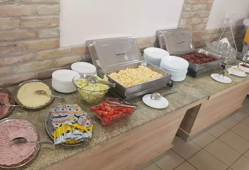 Forró Fogadó & Bauer Bistro