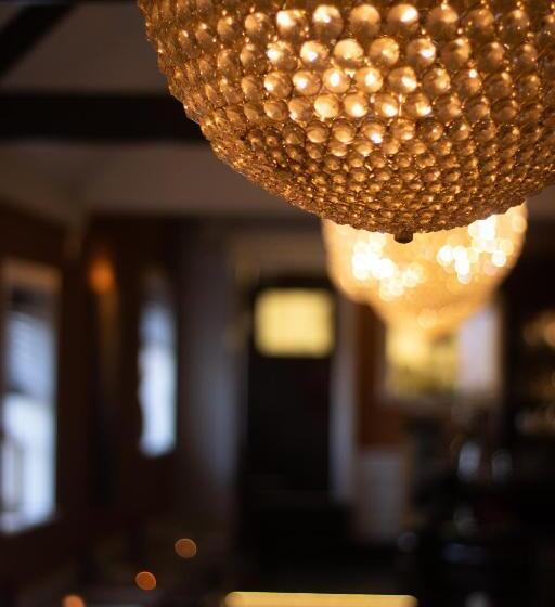 فندق فئة نجمة واحدة The Wheatsheaf Pub, Kitchen & Rooms