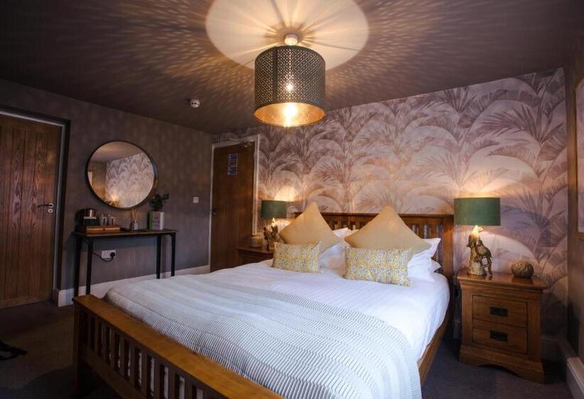 فندق فئة نجمة واحدة The Wheatsheaf Pub, Kitchen & Rooms