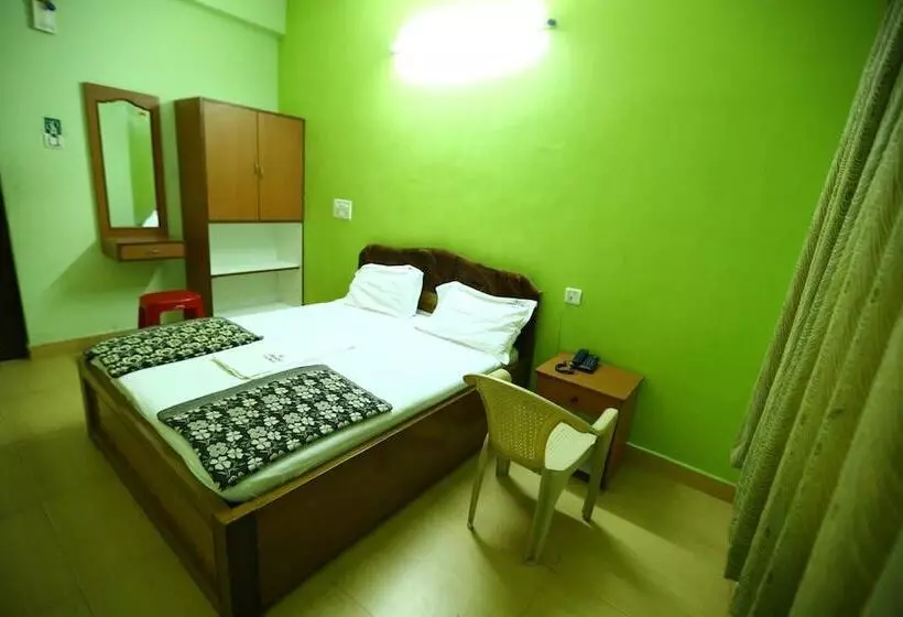 Hotelli Abirami Residency