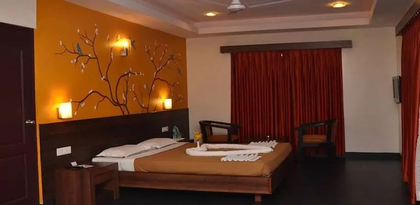 Hotelli Abirami Residency