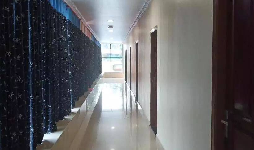 Hotelli Brindavan Residency