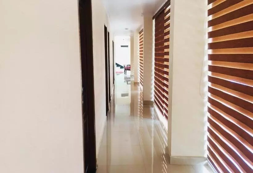 Hotelli Brindavan Residency