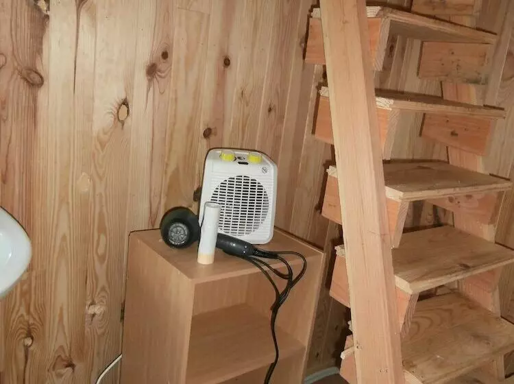 Hotel Cabane Dans Les Arbres   Le Nid Dans Le Chêne