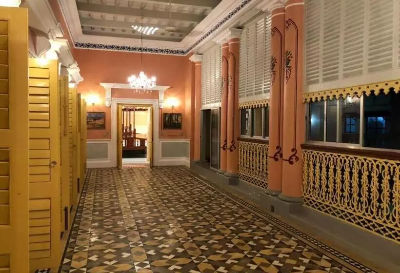 ホテル Cossimbazar Palace Of The Roys