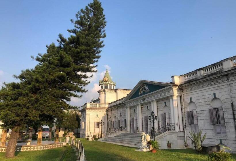 Otel Cossimbazar Palace Of The Roys