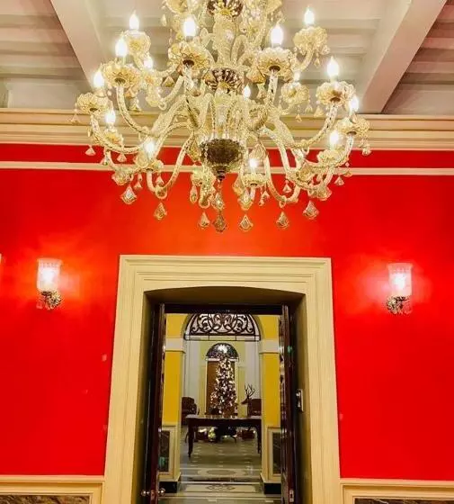 ホテル Cossimbazar Palace Of The Roys