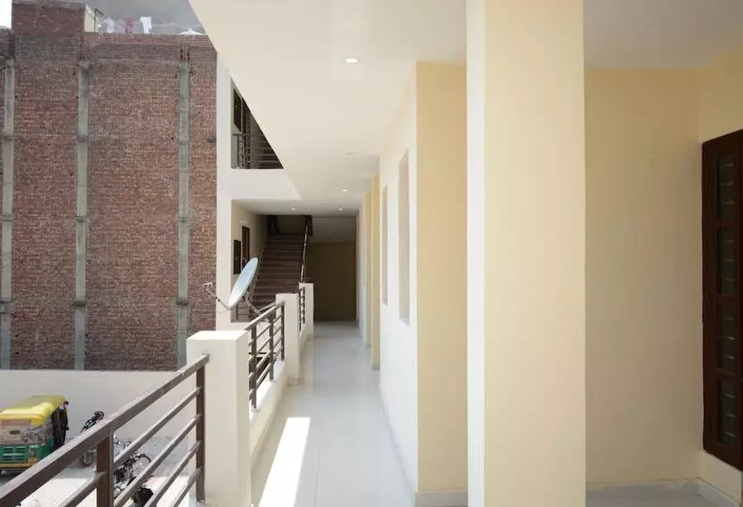 هتل King Palace By Oyo Rooms
