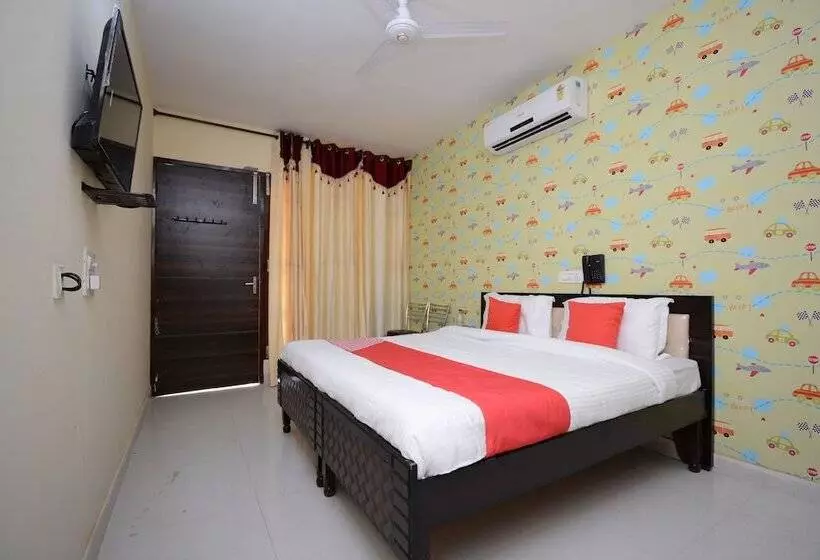 هتل King Palace By Oyo Rooms