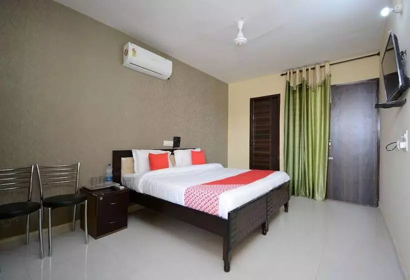 هتل King Palace By Oyo Rooms