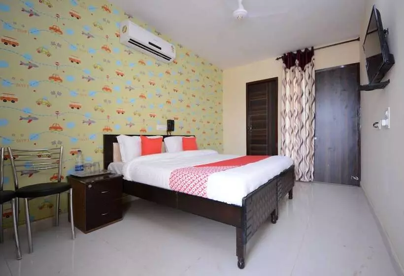 هتل King Palace By Oyo Rooms