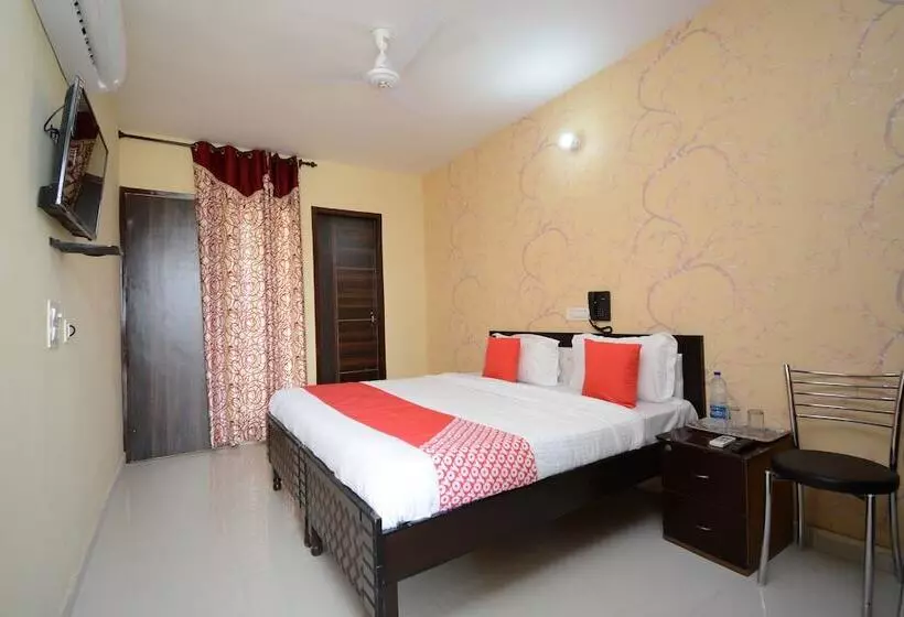 هتل King Palace By Oyo Rooms